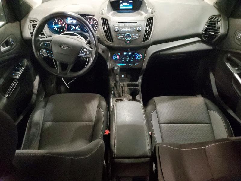 2017 FORD ESCAPE SE 8