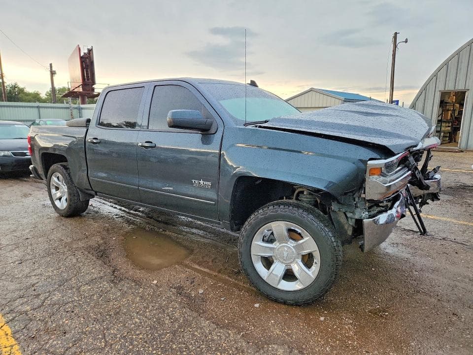 2018 CHEVROLET SILVERADO K1500 LT 4