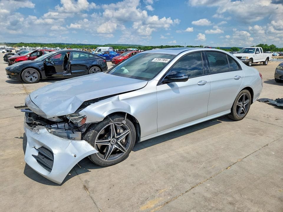 2018 MERCEDES-BENZ E 300 - 1