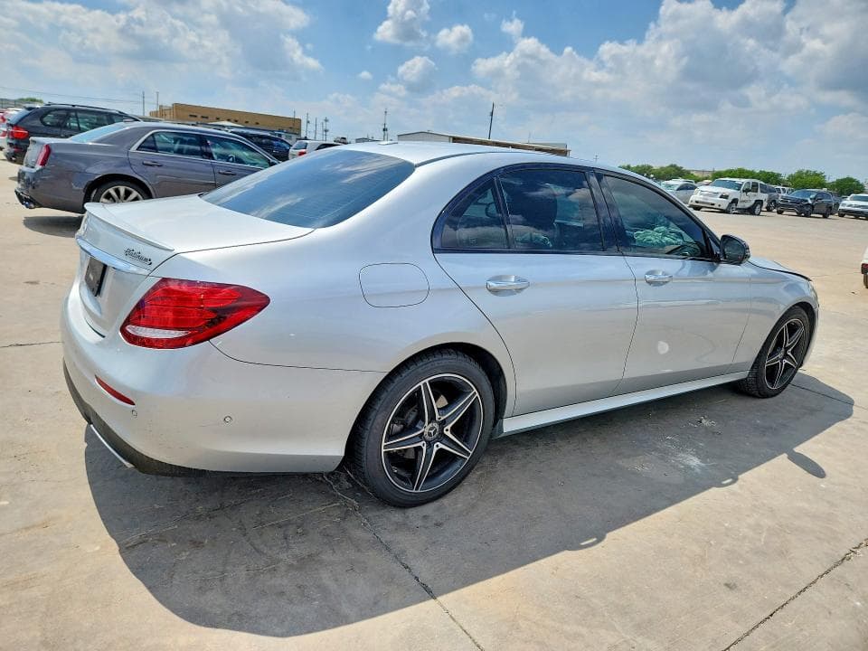 2018 MERCEDES-BENZ E 300 3