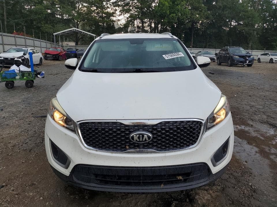 2017 KIA SORENTO LX 5