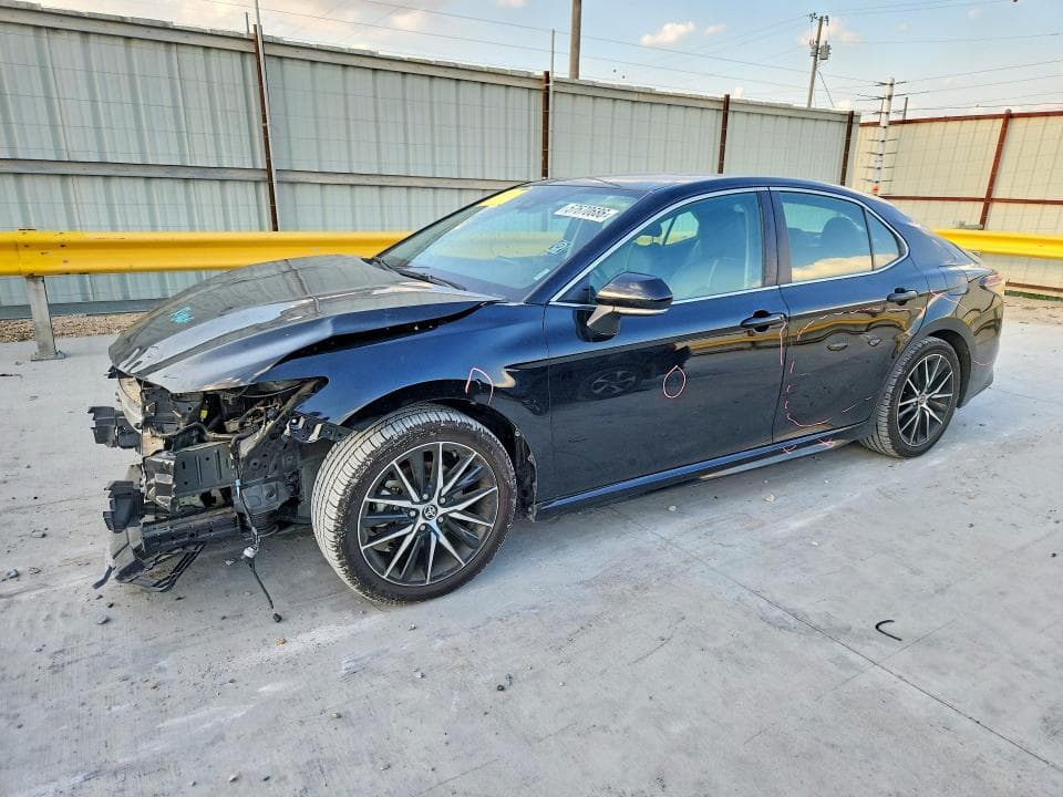 2023 TOYOTA CAMRY SE 1