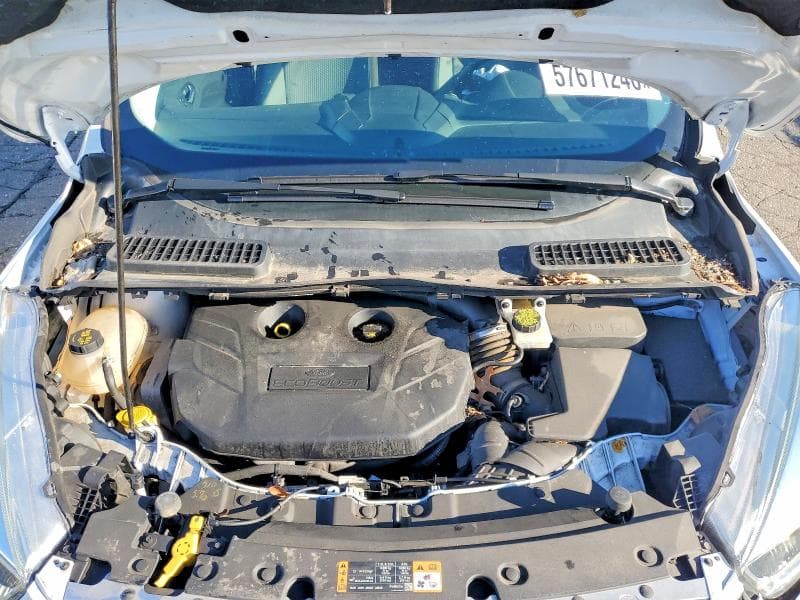 2017 FORD ESCAPE SE 12