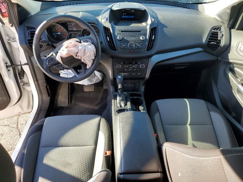 2017 FORD ESCAPE SE 8
