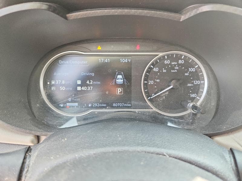 2021 NISSAN VERSA SV 9