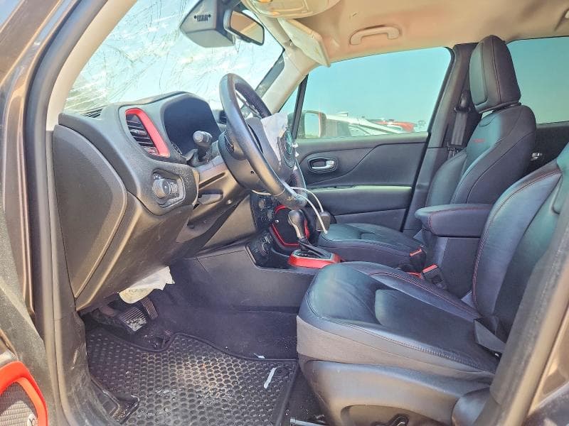 2019 JEEP RENEGADE TRAILHAWK 7