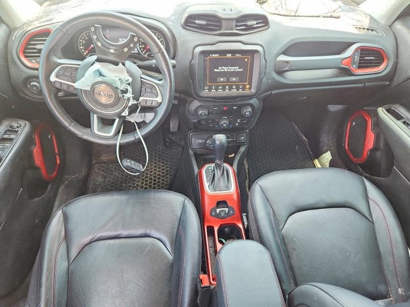 2019 JEEP RENEGADE TRAILHAWK 8
