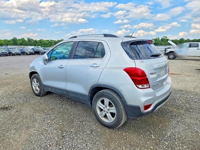 2020 CHEVROLET TRAX 1LT 2