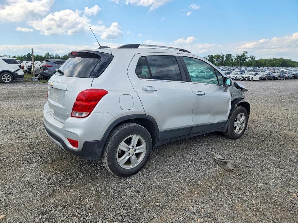 2020 CHEVROLET TRAX 1LT 3