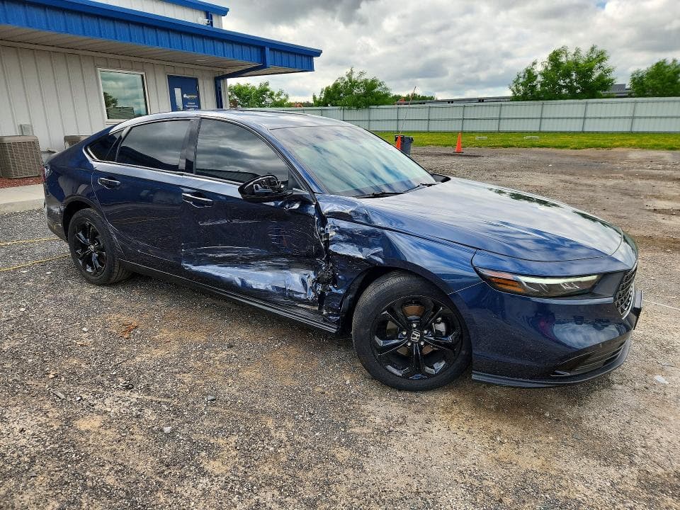 2025 HONDA ACCORD SE 4