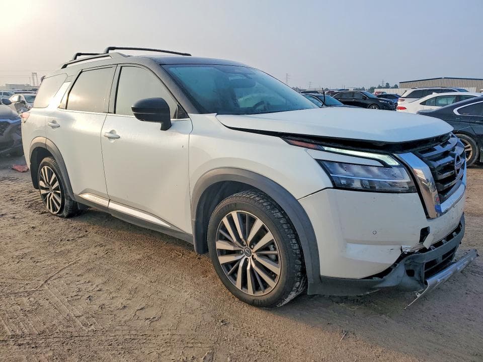 2022 NISSAN PATHFINDER PLATINUM PLATINUM 4