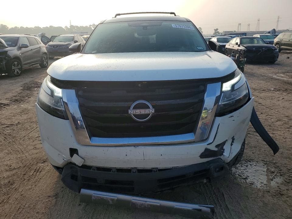 2022 NISSAN PATHFINDER PLATINUM PLATINUM 5