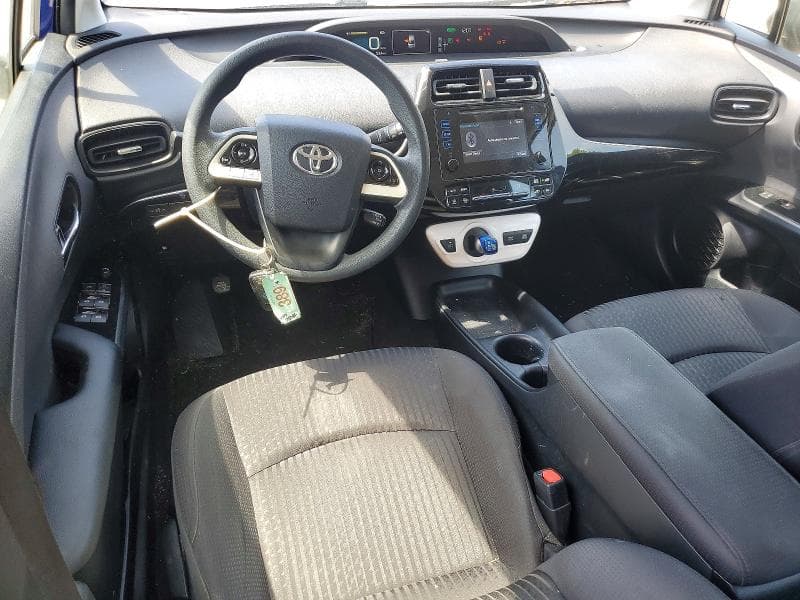 2016 TOYOTA PRIUS TWO 8