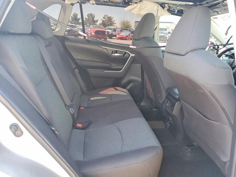 2023 TOYOTA RAV4 XLE 11