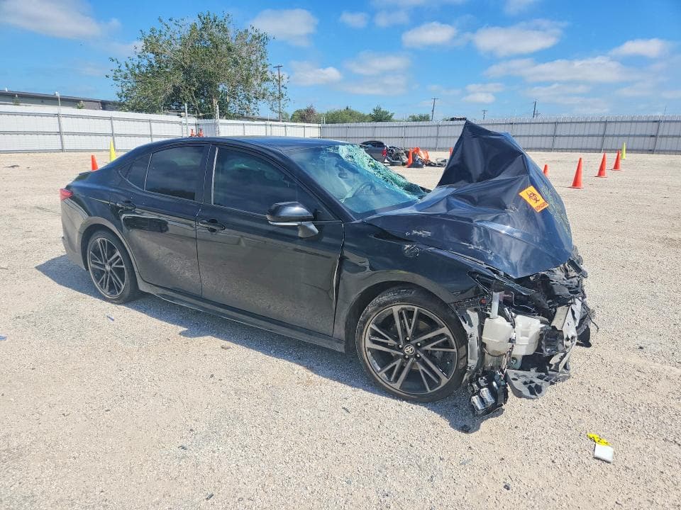 2025 TOYOTA CAMRY XSE XSE 4
