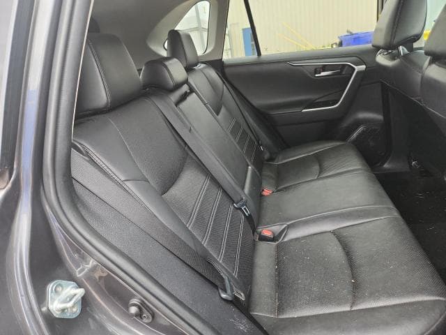 2021 TOYOTA RAV4 LIMITED 10