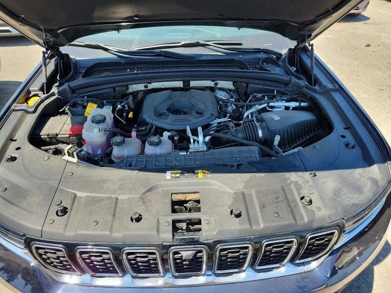 2023 JEEP GRAND CHEROKEE LIMITED 4XE 11