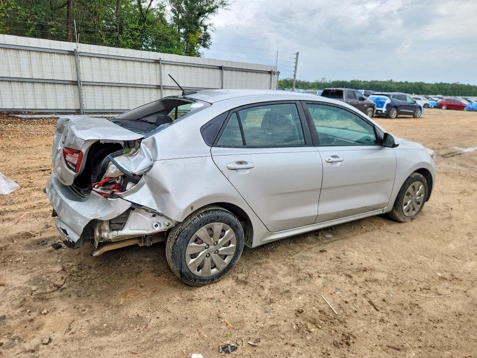 2019 KIA RIO S 3