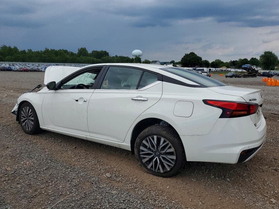 2025 NISSAN ALTIMA SV 2