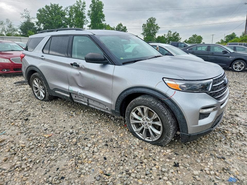 2021 FORD EXPLORER XLT 4