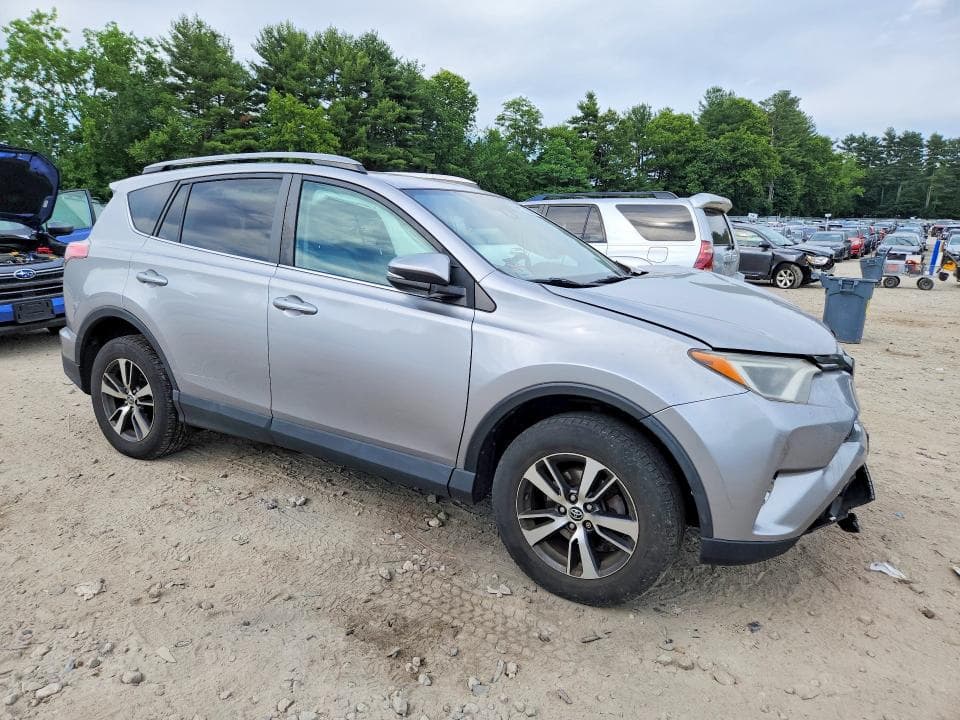 2017 TOYOTA RAV4 XLE XLE 4