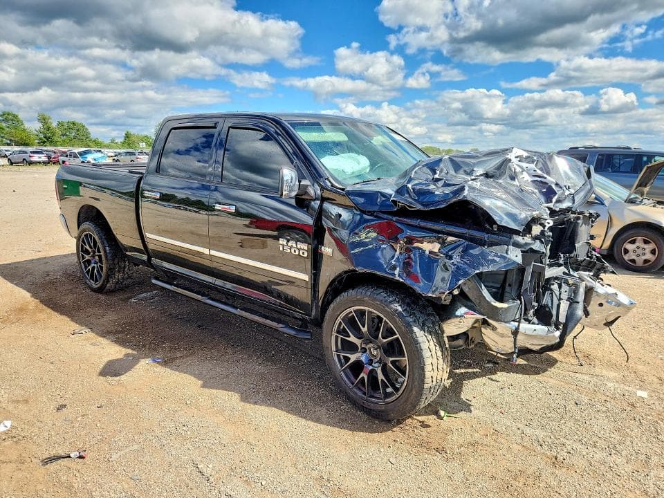 2017 RAM 1500 LARAMIE LARAMIE 4
