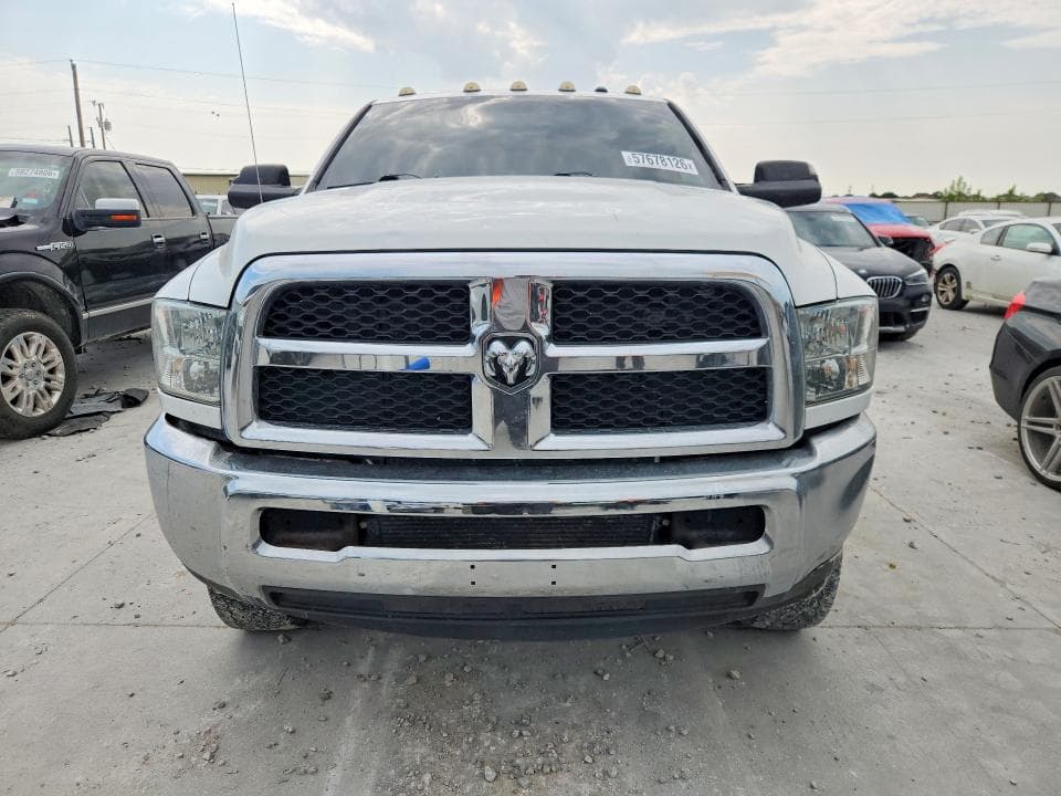 2018 RAM 2500 ST ST 5