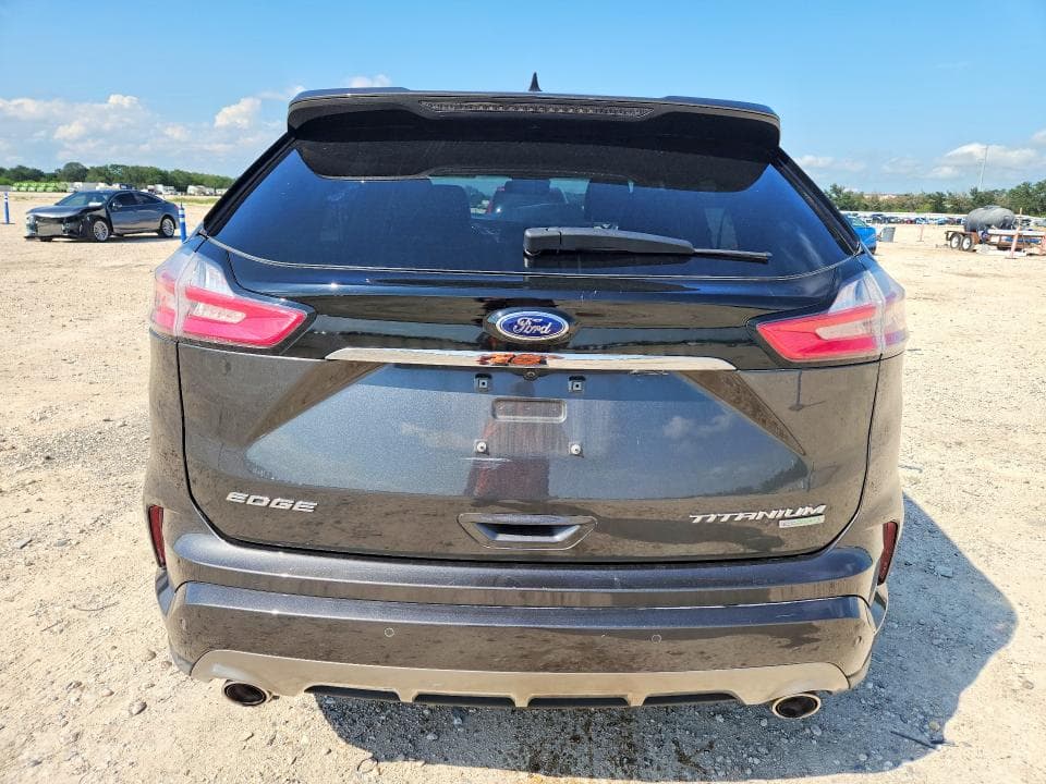 2020 FORD EDGE TITANIUM 6
