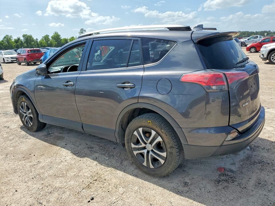 2018 TOYOTA RAV4 LE 2