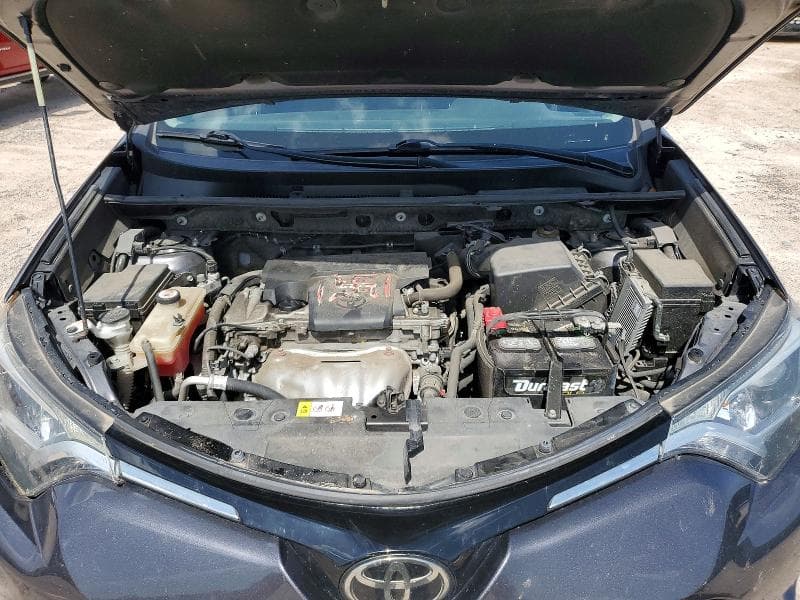 2018 TOYOTA RAV4 LE 12
