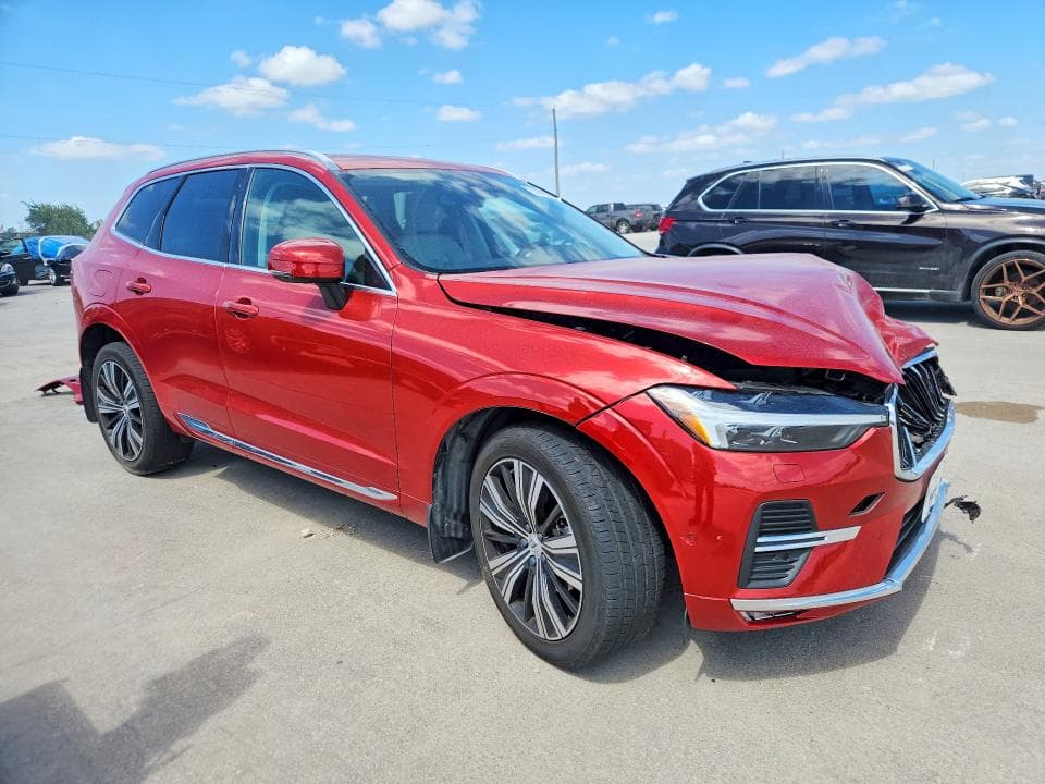 2023 VOLVO XC60 PLUS PLUS 4