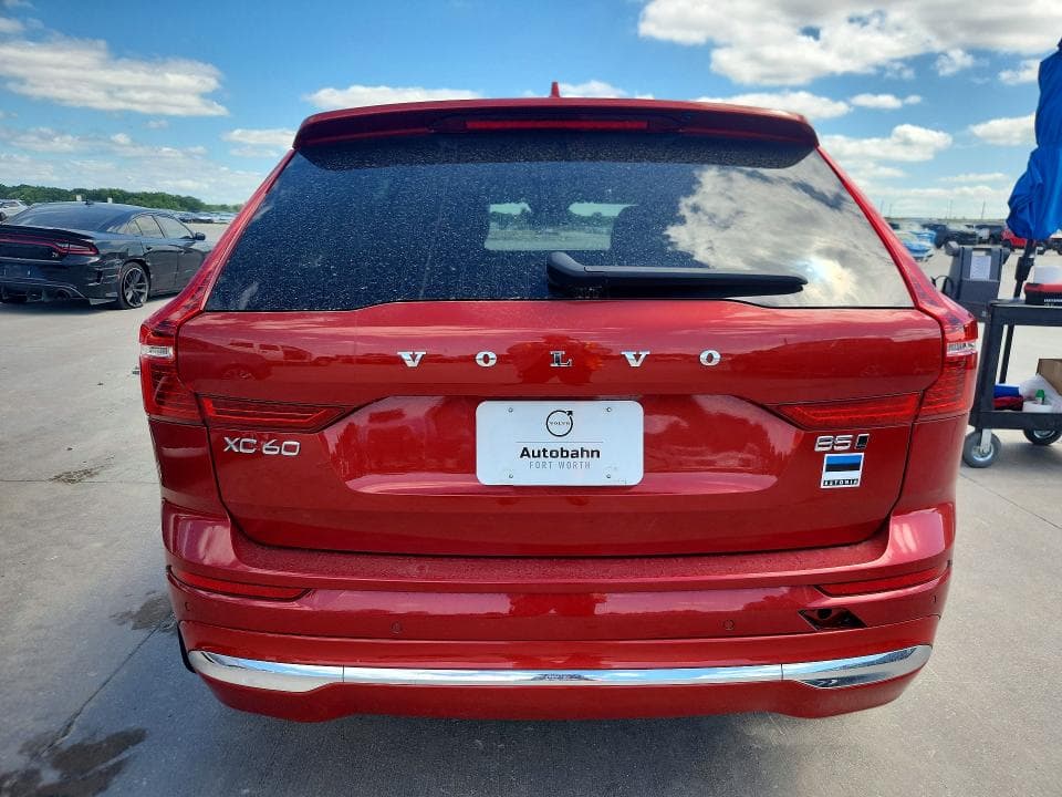 2023 VOLVO XC60 PLUS PLUS 6