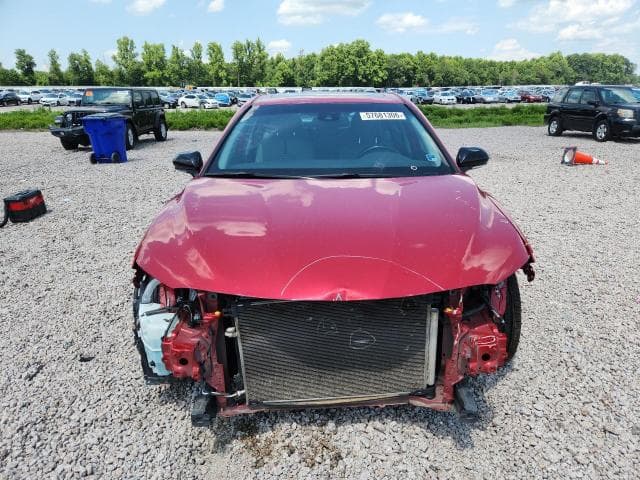 2019 TOYOTA CAMRY SE SE 5
