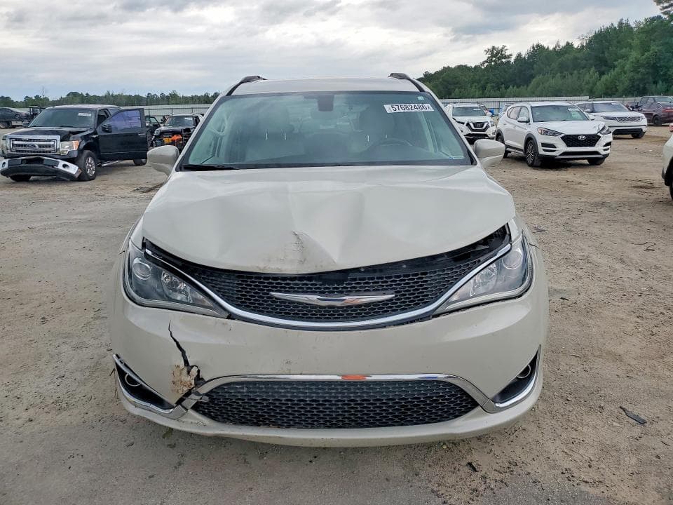 2017 CHRYSLER PACIFICA 5
