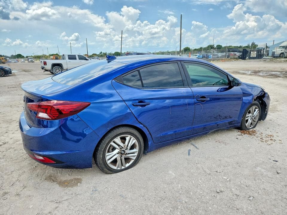 2020 HYUNDAI ELANTRA VALUE EDITION 3