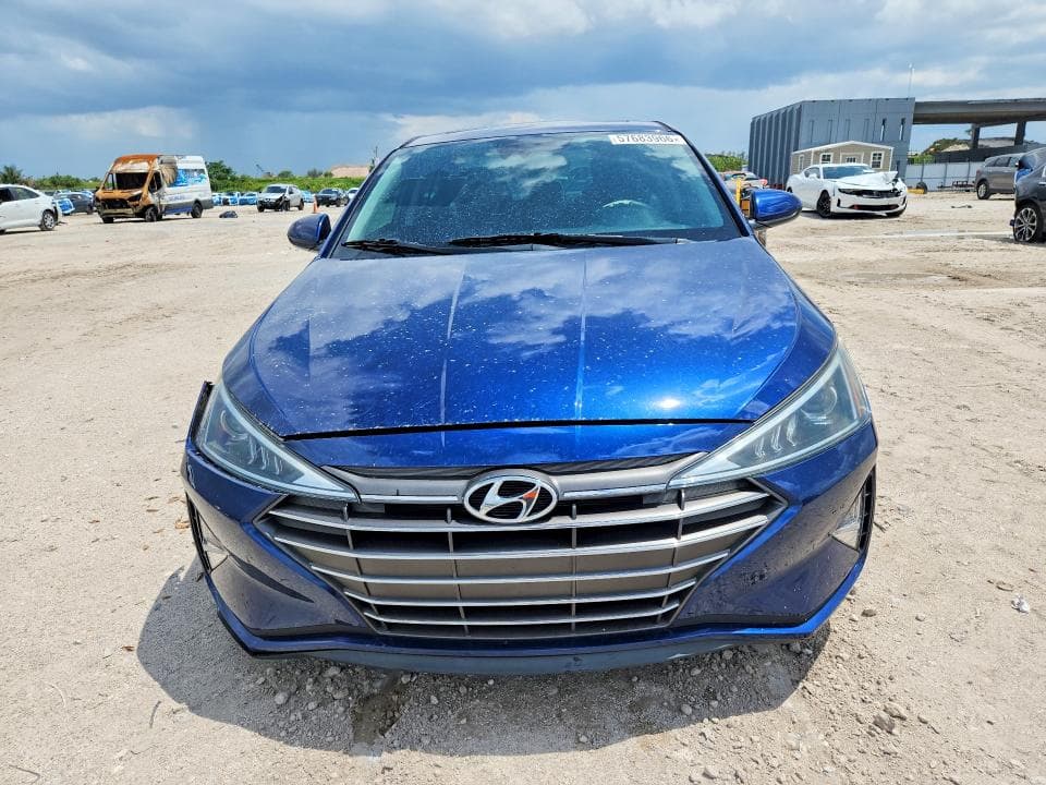 2020 HYUNDAI ELANTRA VALUE EDITION 5