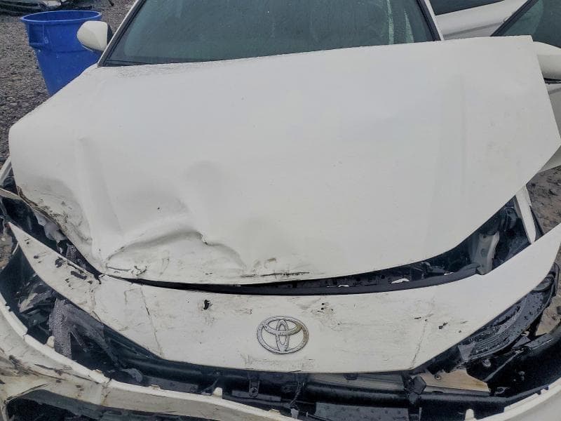 2025 TOYOTA CAMRY SE 11