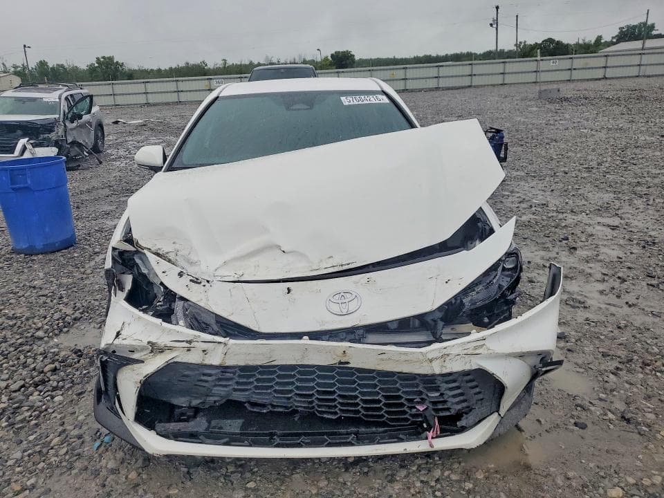 2025 TOYOTA CAMRY SE 5