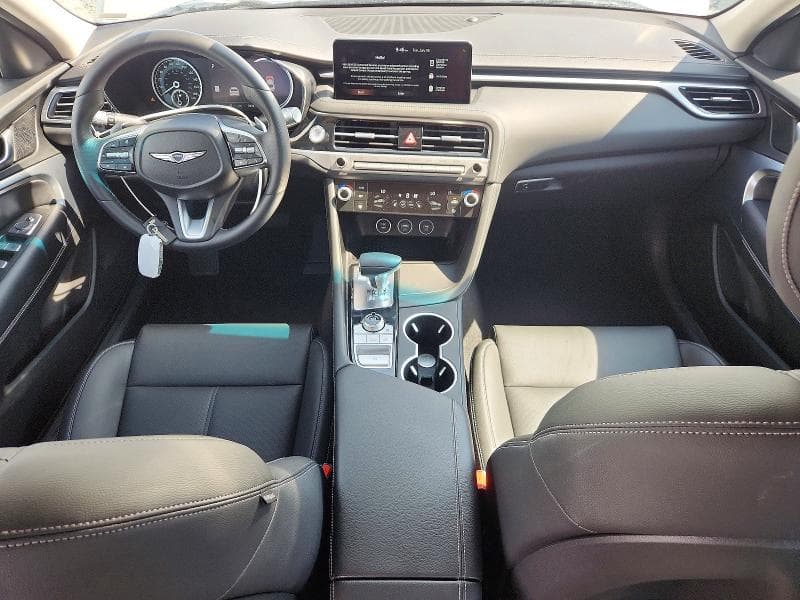 2026 GENESIS G70 2.5T STANDARD 8