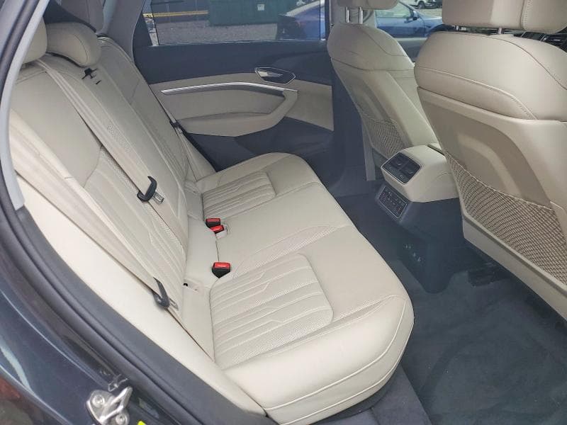 2019 AUDI E-TRON PRESTIGE 11