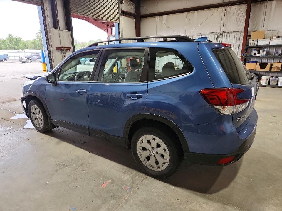 2021 SUBARU FORESTER 2