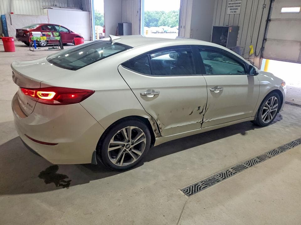 2017 HYUNDAI ELANTRA LIMITED 3