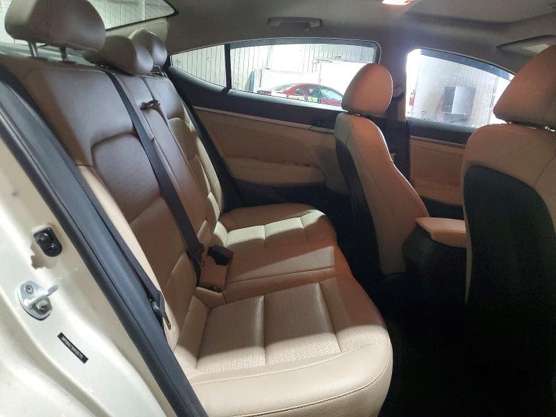 2017 HYUNDAI ELANTRA LIMITED 10