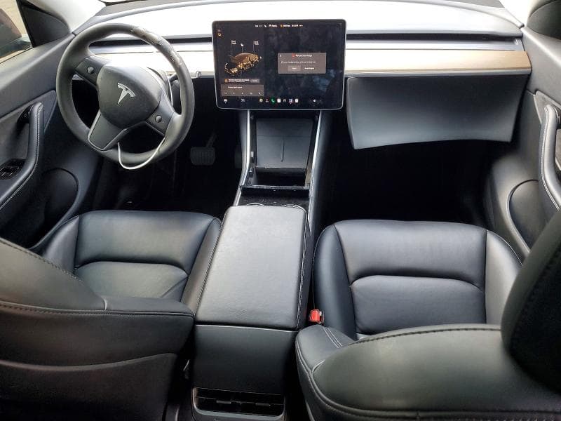 2021 TESLA MODEL Y 8