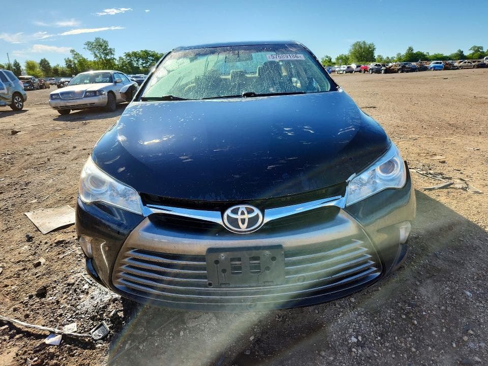 2016 TOYOTA CAMRY LE 5