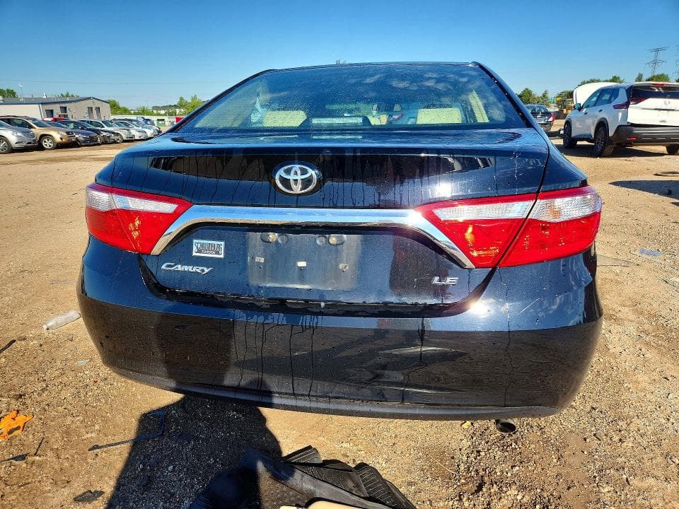 2016 TOYOTA CAMRY LE 6