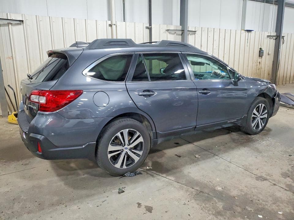 2018 SUBARU OUTBACK 2.5I LIMITED 2.5I LIMITED 3
