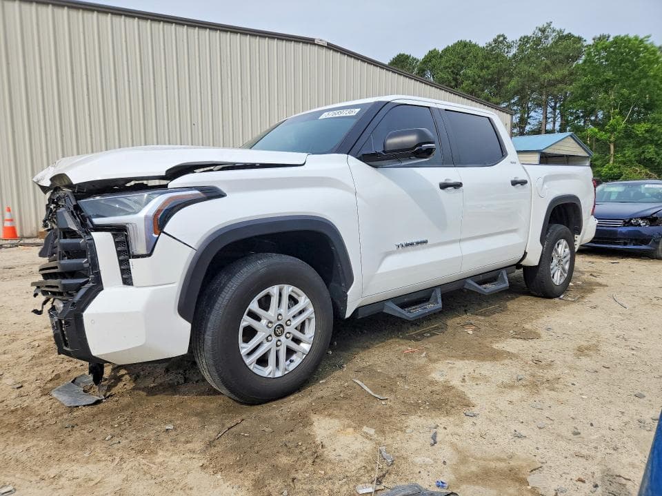 2024 TOYOTA TUNDRA SR5 - 1