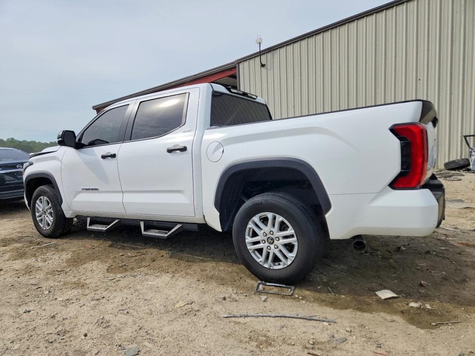 2024 TOYOTA TUNDRA SR5 2