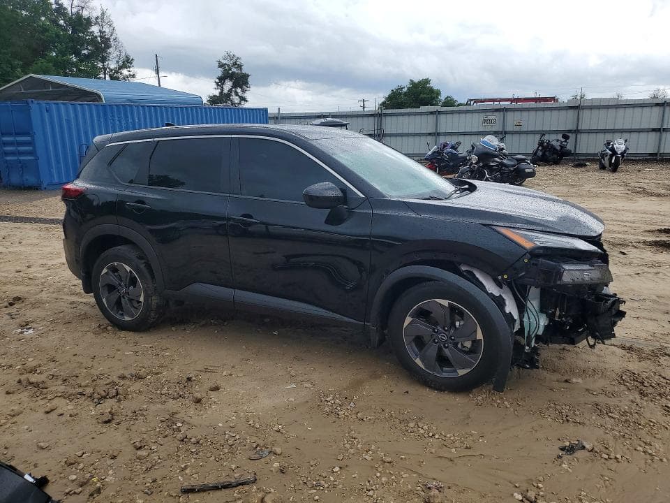 2026 NISSAN ROGUE SV 4